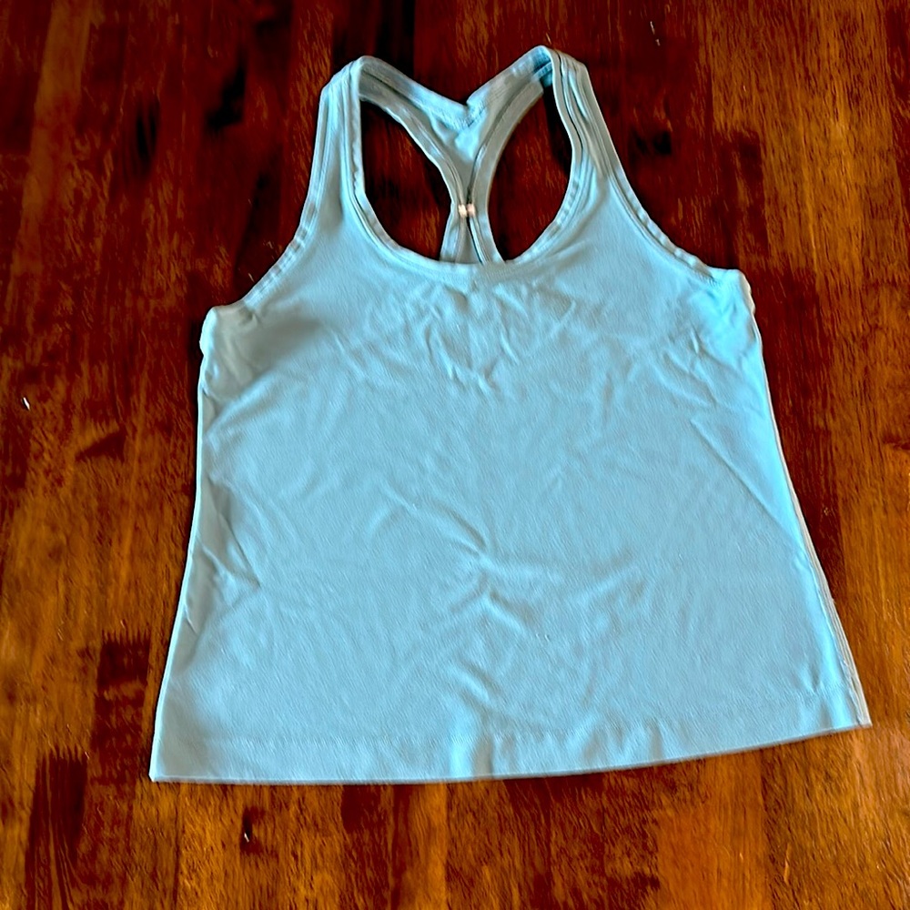 Lululemon racer back work out top size 10